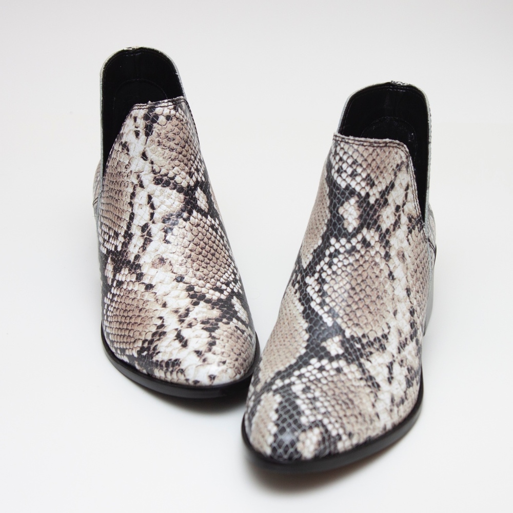 Kaanas Como Open Ankle Booties - image 2